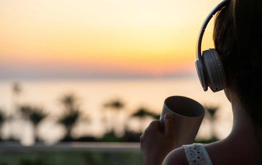 Women with headphones.